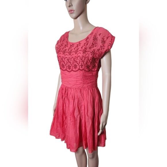 Free people women's red embroidered bodice ruched waist mini fit & flare dress 6 - Picture 3 of 10